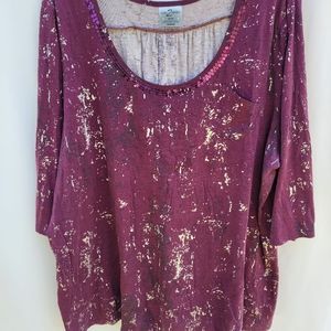 Tees 2 Please Avenue top size 22/24